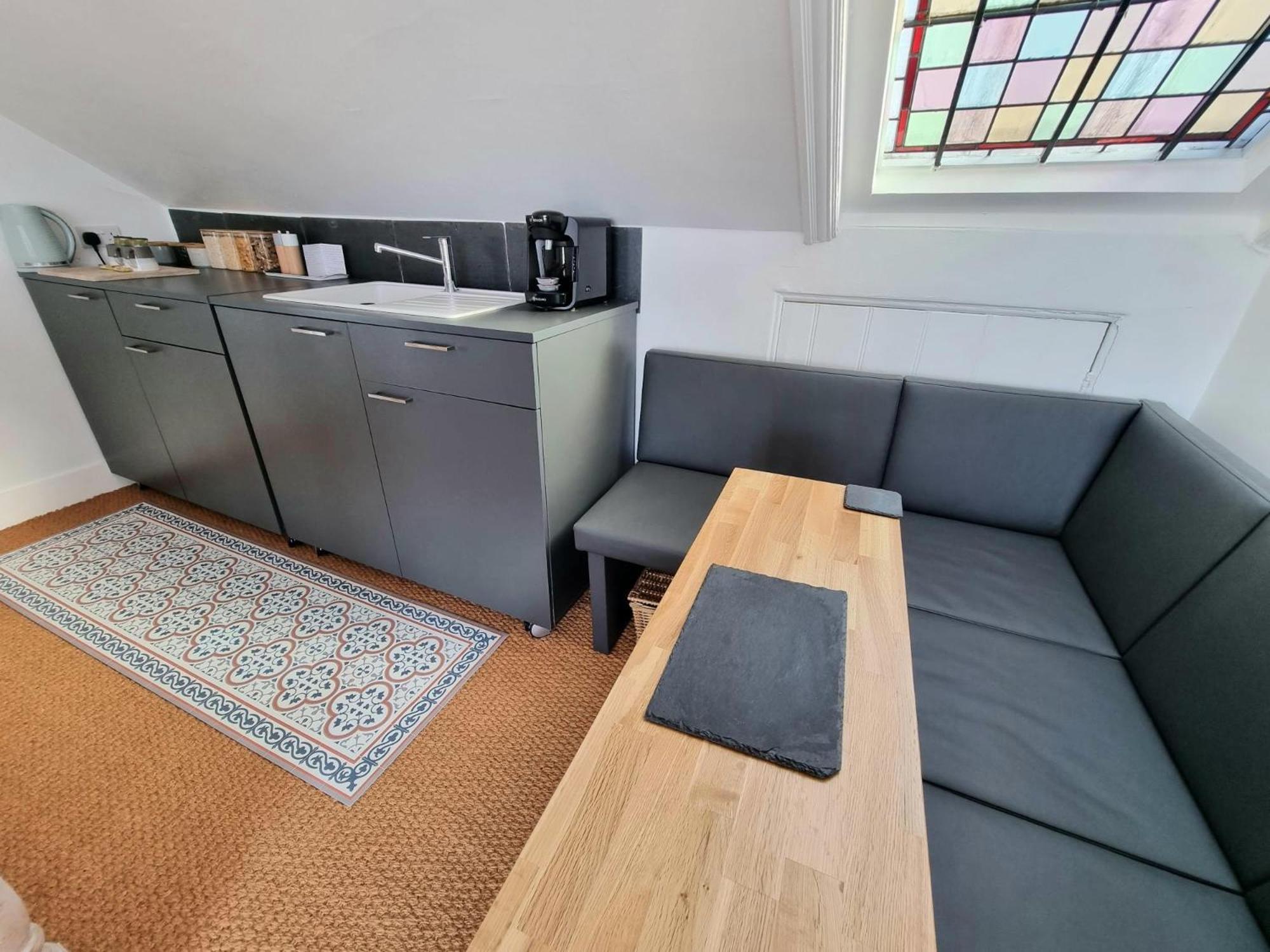 West Hill Retreat Seaview Balcony Chic Loft Studio & Free Parking Hastings Exteriér fotografie